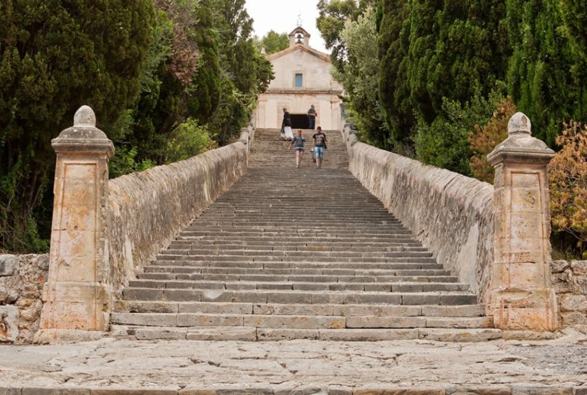 Living in Pollensa - Calvari Steps Pollensa one for each day of the year..!