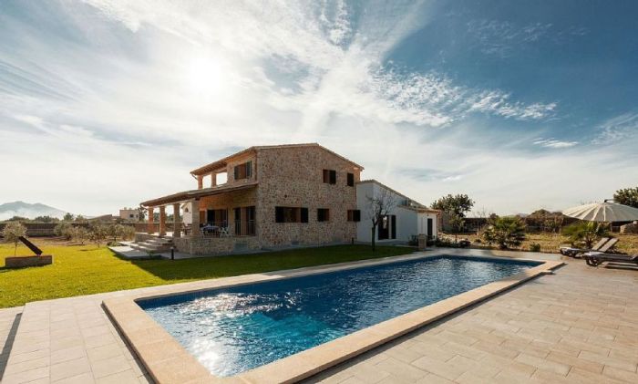 Pollensa property finder