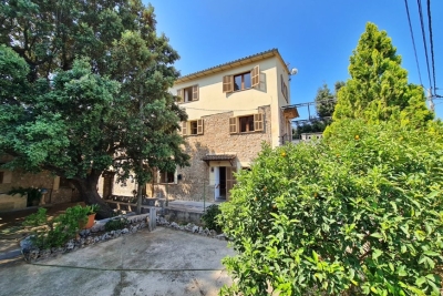 TOWNHOUSE SOLLER ,Soller