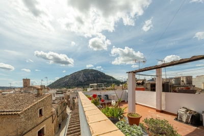 TOWN HOUSE TO RENOVATE ,Pollensa