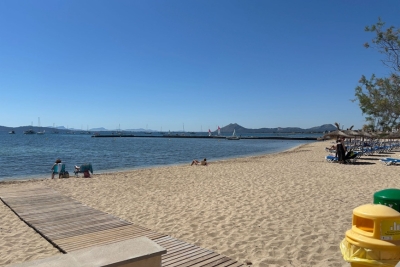 SEAFRONT APARTMENT ,Puerto de Pollensa