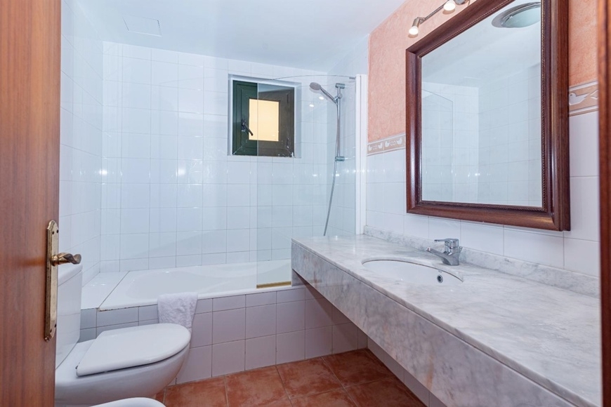 VILLA CALA SAN VICENTE