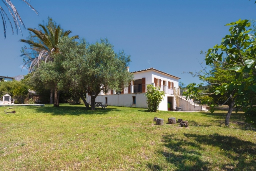 COUNTRY HOME POLLENSA