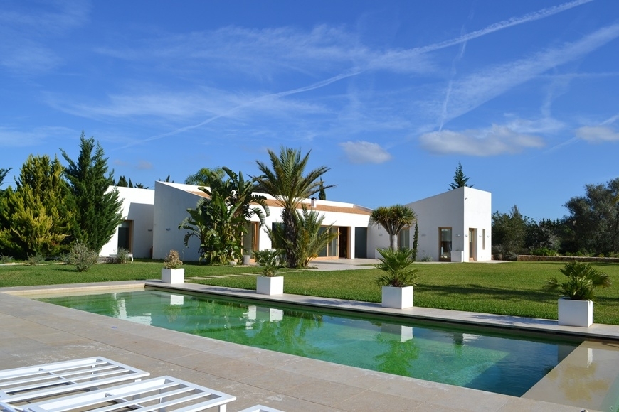 COUNTRY HOME - FINCA