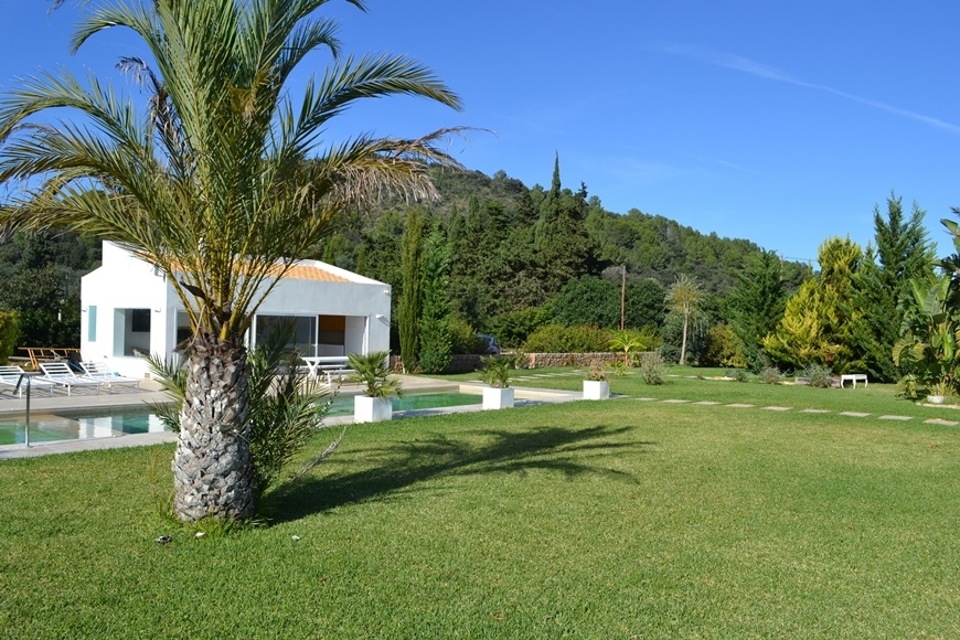 COUNTRY HOME - FINCA