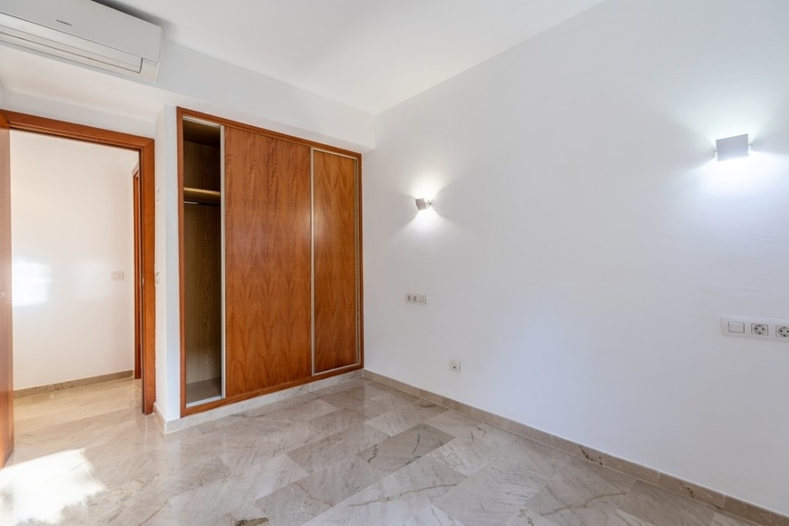 GROUND FLOOR APARTMENT