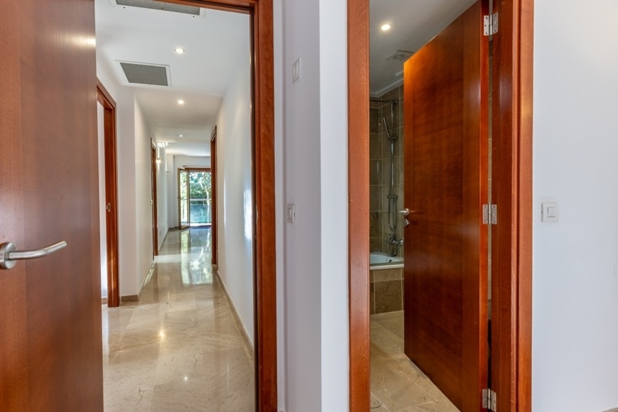 GROUND FLOOR APARTMENT