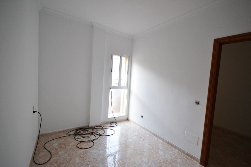 FLAT WITH GARAGE