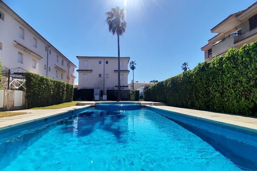 TRIPLEX PORT POLLENSA
