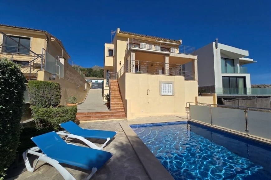 VILLA CALA WITH POOL 