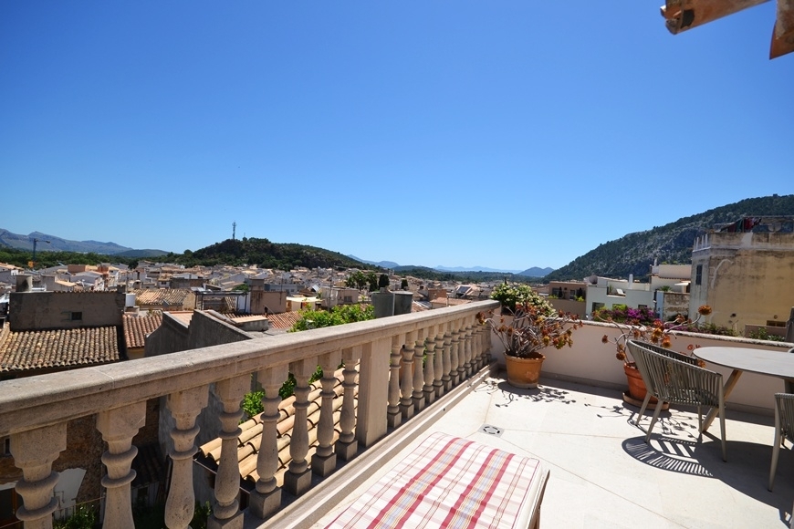 FLAT with VIEWS, POLLENSA