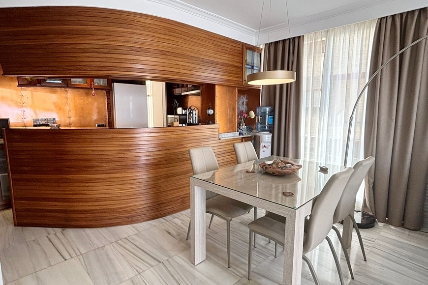SEAFRONT APARTMENT